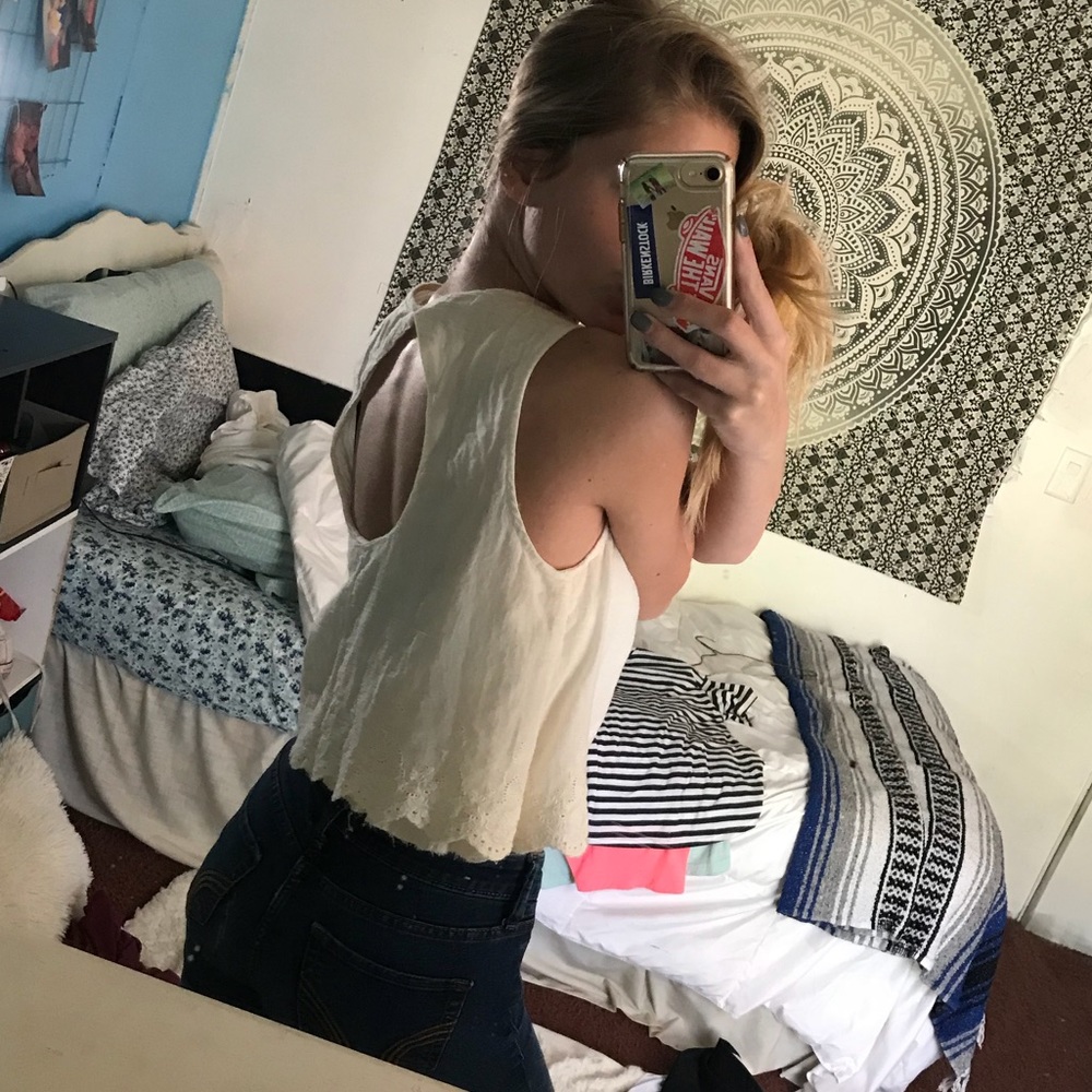 crop top - Picture 5 of 5